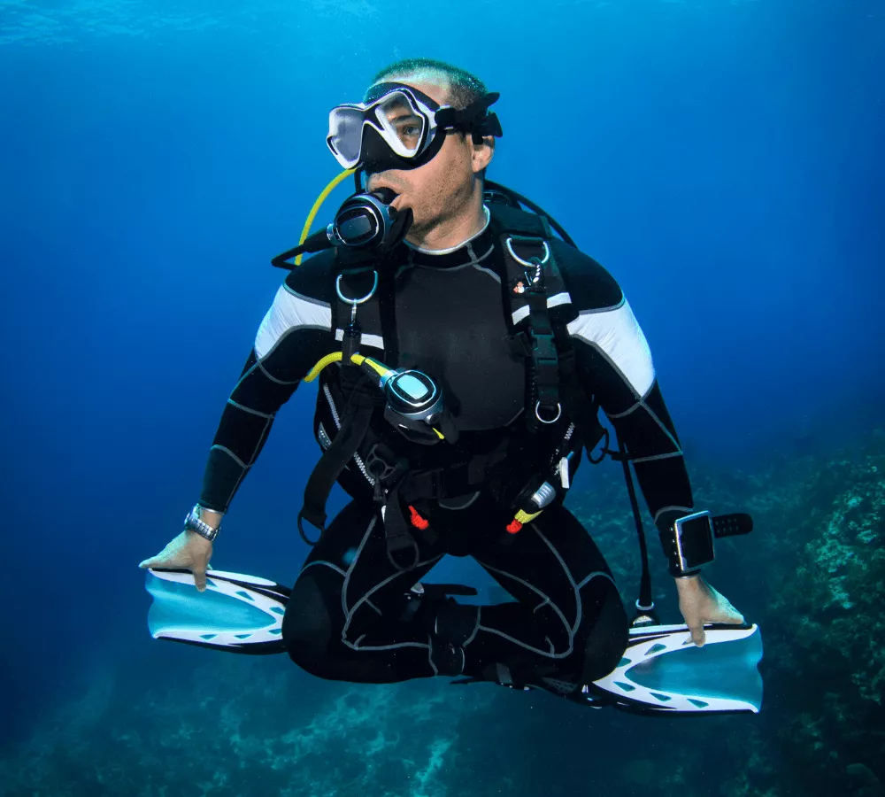 Nurkowanie w toni na Lanzarote pozycja hover